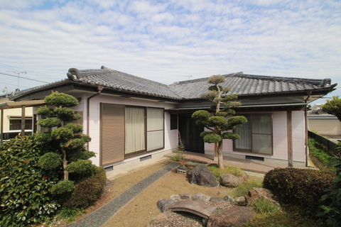 北諸県郡三股町大字樺山字花見原　中古住宅