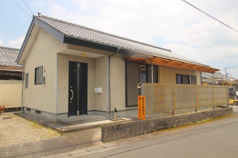 都城市吉尾町　貸家